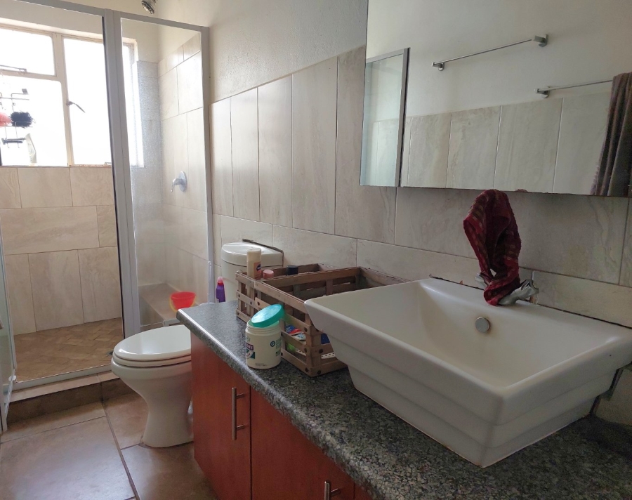 Commercial Property for Sale in Zoutpansdrift North West